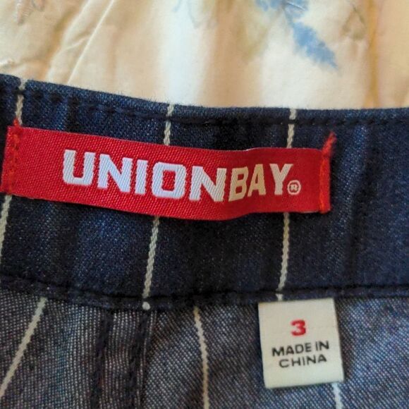 Union bay Y2K Denim blue and white striped shorts size 3 - Picture 3 of 7